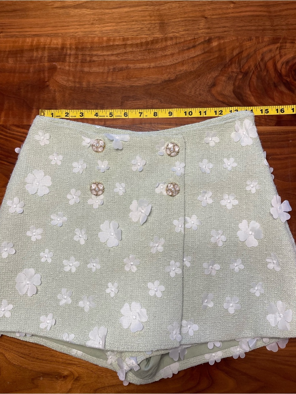 ASTR The Label Janell Floral Appliqué Skort and Vest Set - Picture 6 of 16